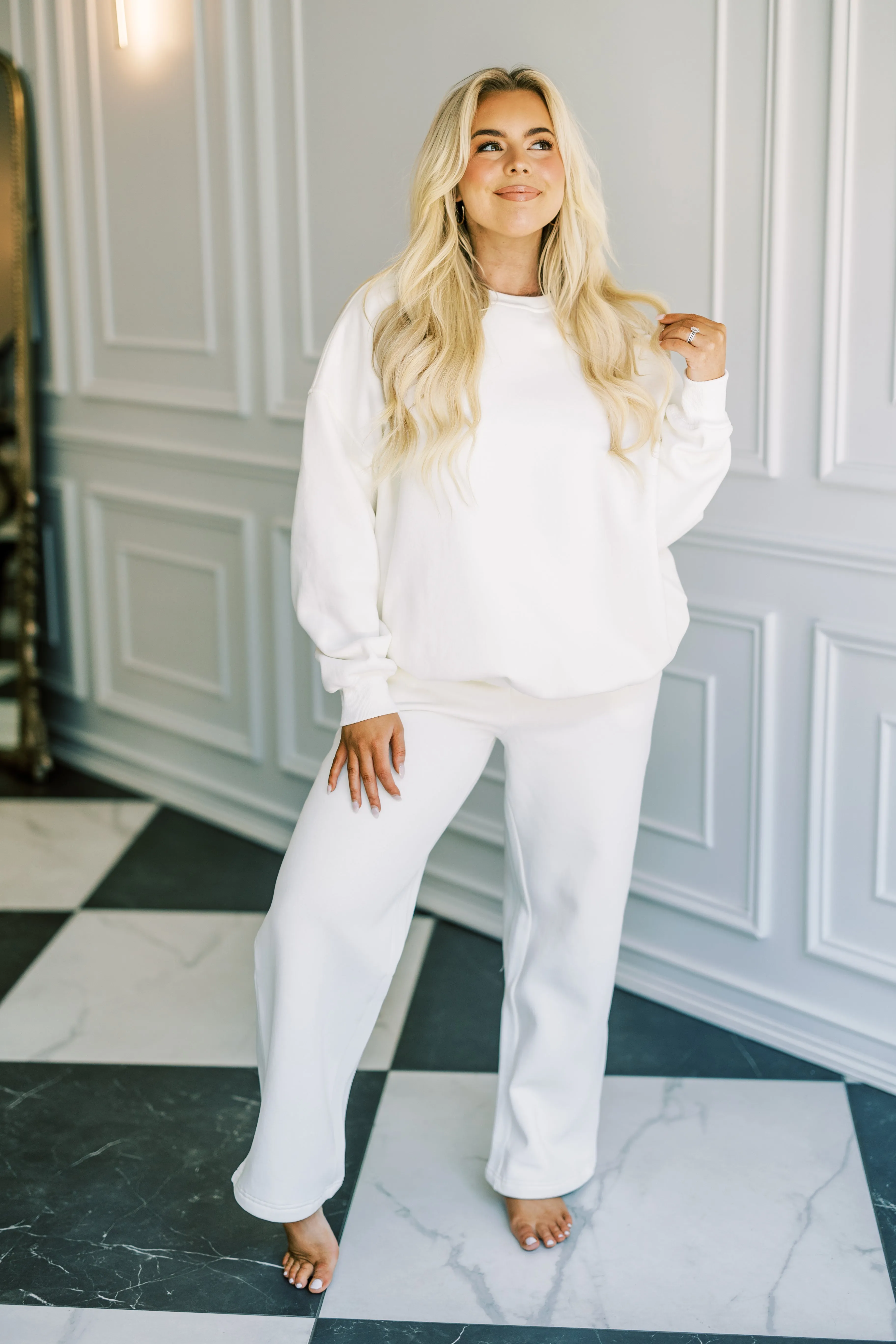 The Caley Sweatshirt in Seashell Ivory